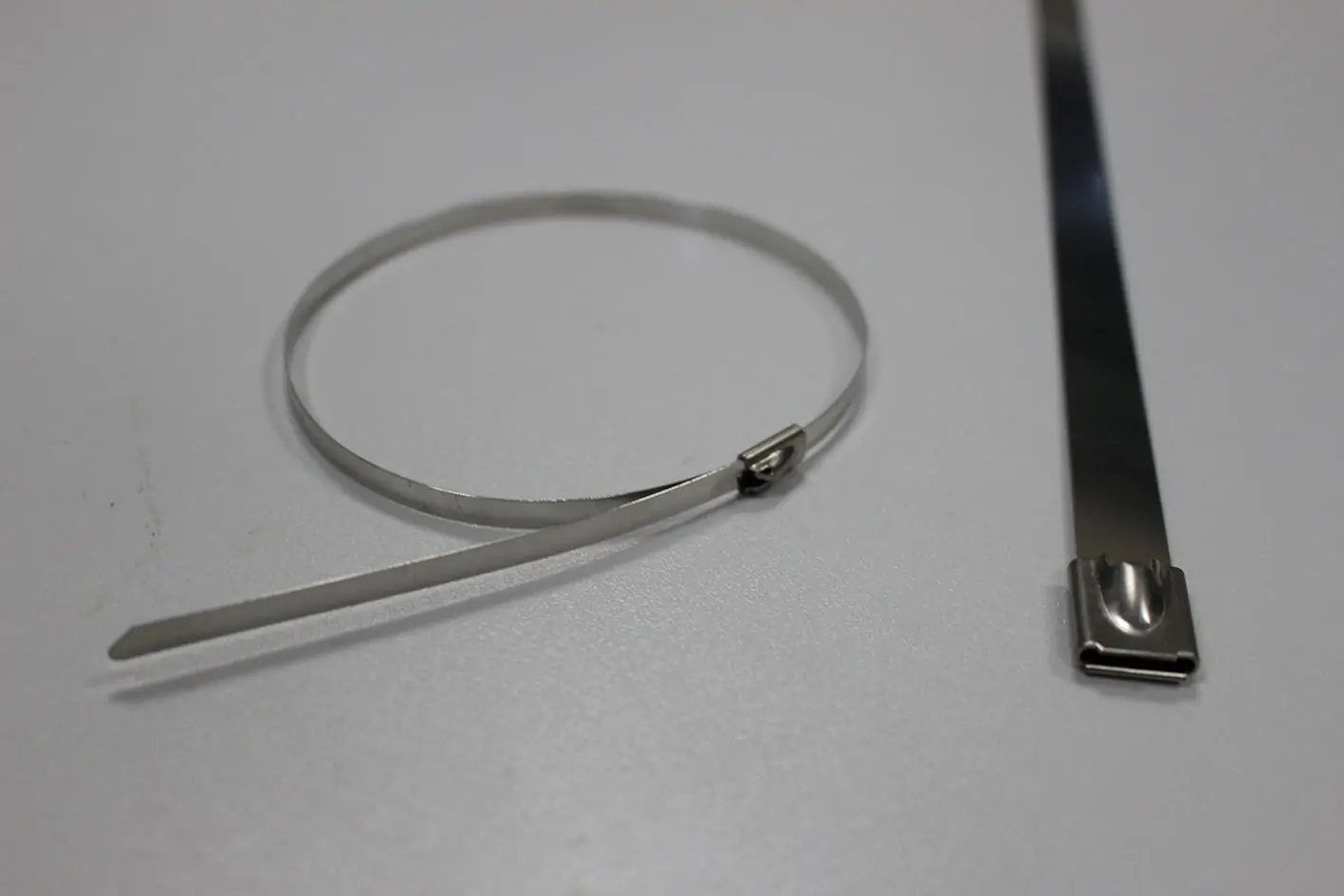 Ball Lock Stainless Steel Cable Ties